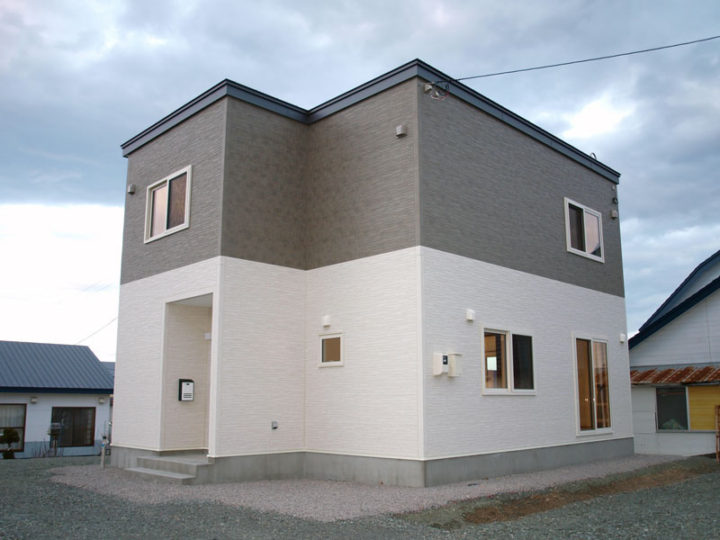 PB011701a